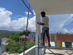 Bauhu high end modular home assembly in Jamaica